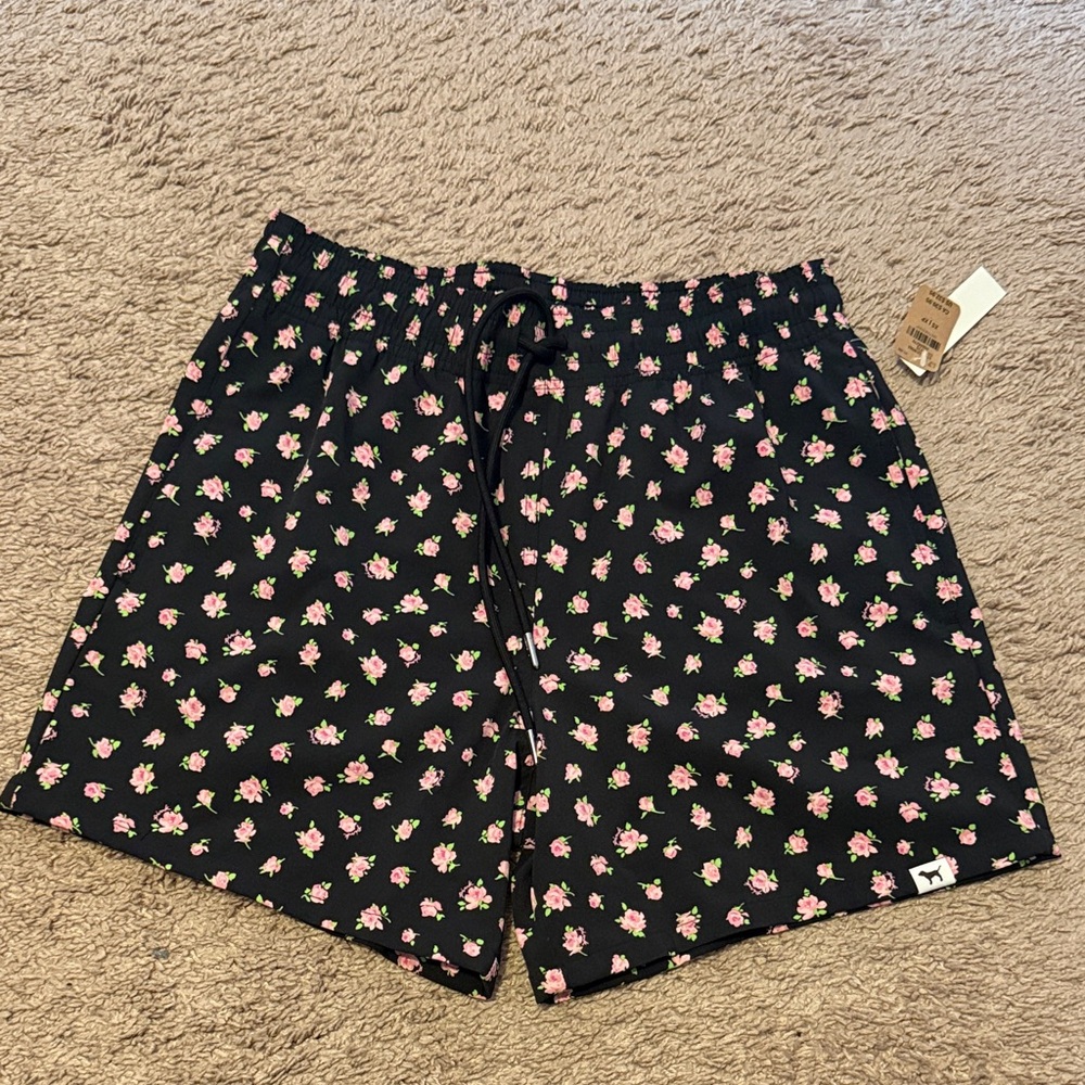 Floral Print Women's Drawstring Board Shorts - Black with Pink Flowers